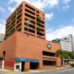 Bolsa de Valores, PNUD y Cámara Inmobiliaria acuerdan financiar la reconstrucción tras el terremoto